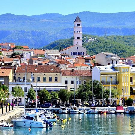 Apartments With A Parking Space Crikvenica - 12592 Luaran gambar