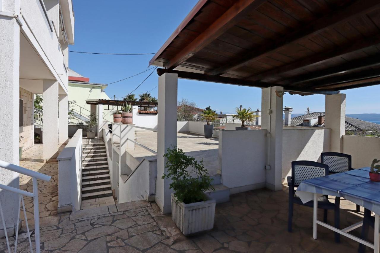 Apartments With A Parking Space Crikvenica - 12592 Luaran gambar