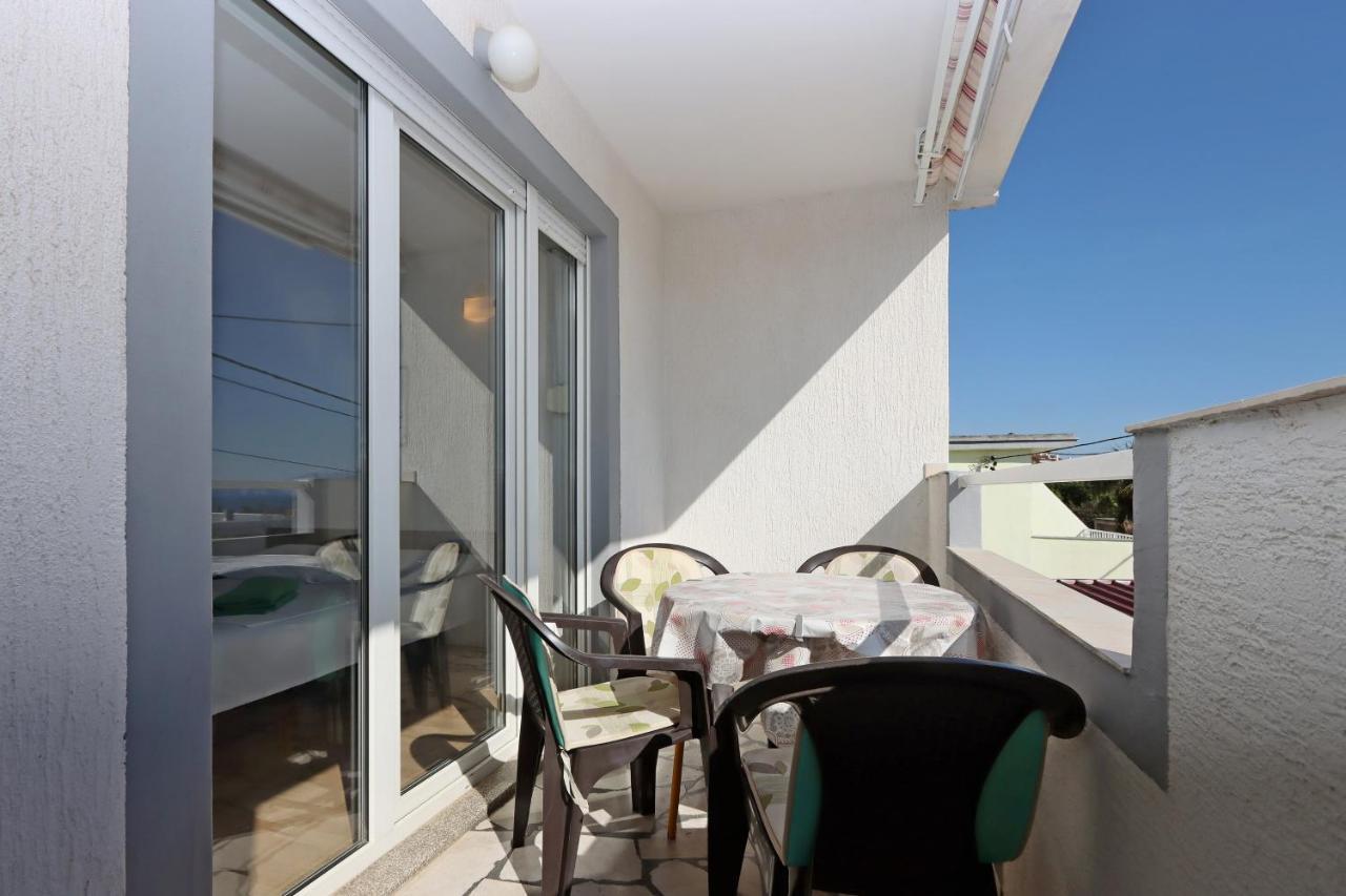 Apartments With A Parking Space Crikvenica - 12592 Luaran gambar